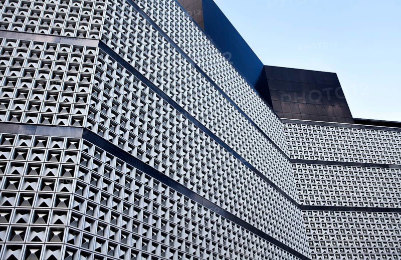 Modern department store facade, Kaufhof, Brunswick, Lower Saxony, Germany, Europe, Moderne Kaufhausfassade, Kaufhof, Braunschweig, Niedersachsen, Deutschland, Europa