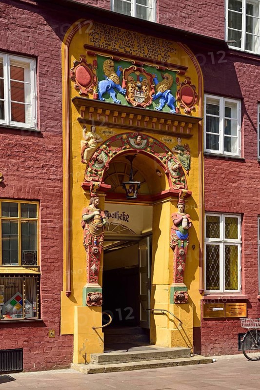 Europe, Germany, Lower Saxony, Hamburg Metropolitan Region, Lüneburg, View of Old Town and Auf dem Sande, Entrance, Pharmacy, Hamburg, Hamburg, Federal Republic of Germany