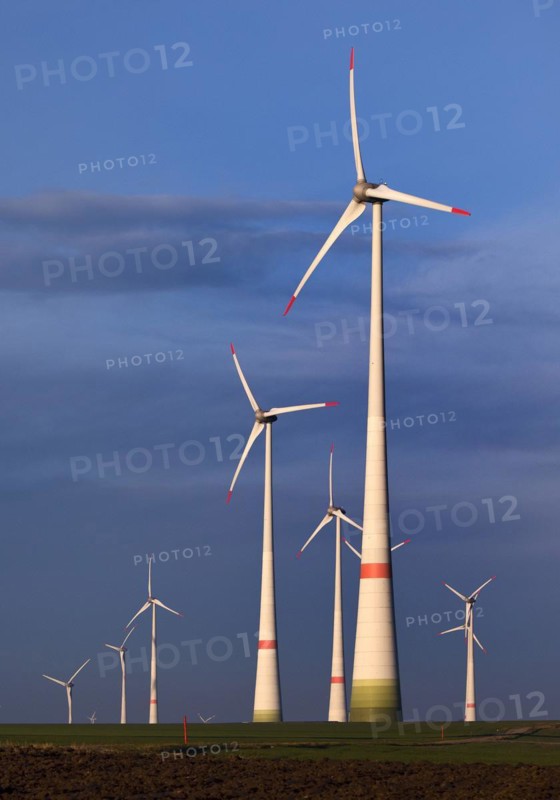Wind turbines, wind farm, Bad Wünnenberg, Paderborn plateau, North Rhine-Westphalia, Germany