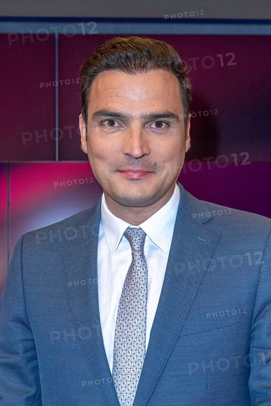 Jan Philipp Burgard (Welt) on the ARD talk show maischberger in the Berlin Adlershof studio. Berlin, 14.05.2025