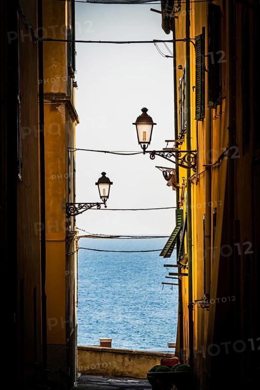 Alley with sea view, Mediterranean Sea, alleyway lamp, lantern, holiday, travel, tourism, old town, mediterranean, Piombino, Italy