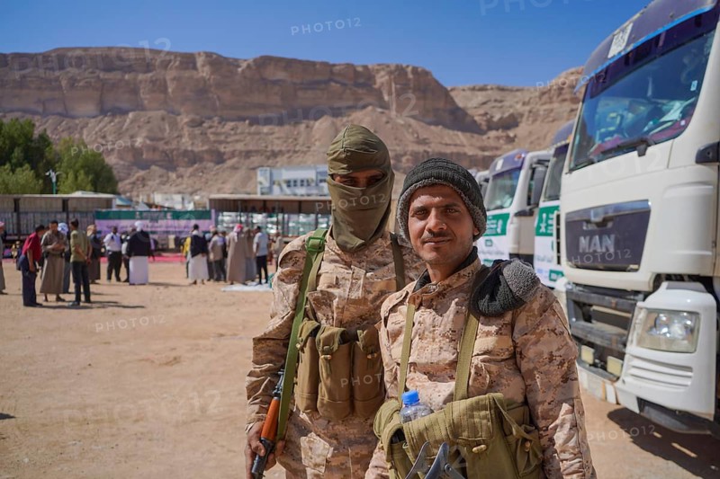 In Seiyun, Yemen on January 04, 2026, soldiers of the Yemeni Armed Forces take full control of the city following the withdrawal of the UAE-backed Southern Transitional Council (STC) forces. The military deployment comes after a series of strikes by the Royal Saudi Air Force against STC positions, marking a significant shift in the conflict within the Hadramaut region, Hadhramaut, Seiyun, Yemen