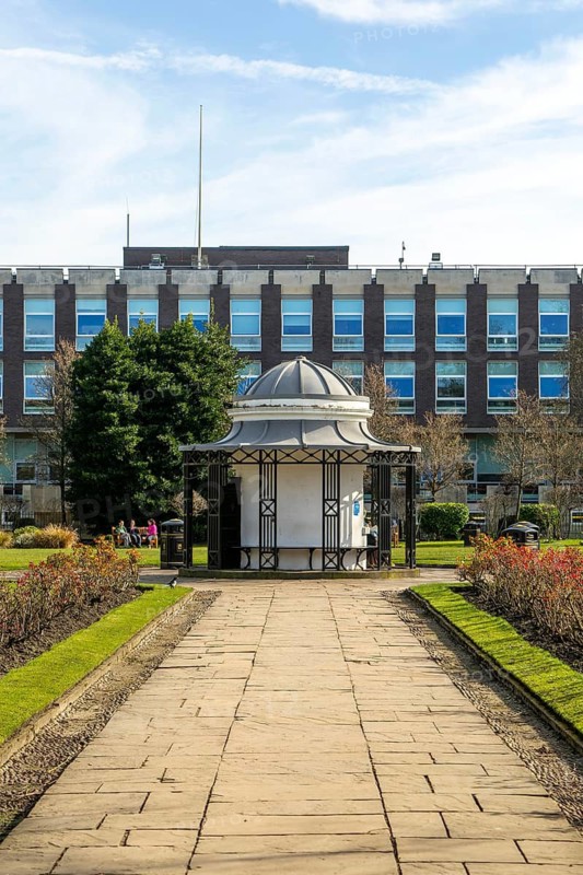 Abercromby Square Park, University of Liverpool, England, UK
