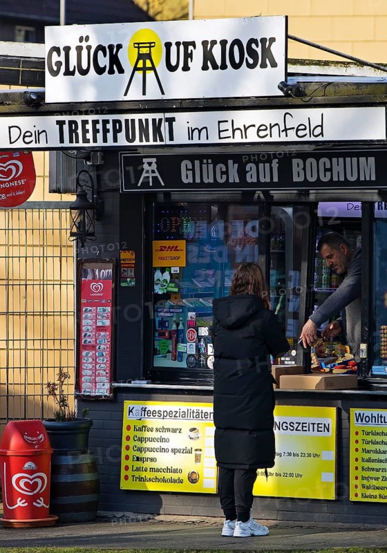 Glück Auf Kiosk in Bochum-Ehrenfeld, Trinkhalle, Bochum, Ruhr area, North Rhine-Westphalia, Germany