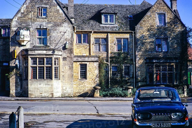 Old New Inn Hotel, Bourton on the Water, Gloucestershire, England, UK Oktober 1971
