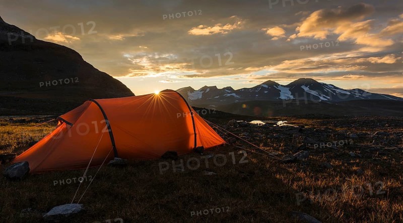 Tent in mountain landscape, Sarek National Park, World Heritage Laponia, Norrbotten, Lapland, Sweden, Sweden, Scandinavia