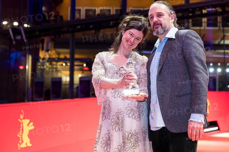 Anna Fitch (US director) and Banker White (US director) pose with the Silver Bear for Outstanding Artistic Achievement for the film Yo (Love is a Rebellious Bird) after the award ceremony at the closing gala of the Berlinale at the Theater am Potsdamer Platz in Berlin on 21.02.2026. The 76th Berlin International Film Festival will take place from 12 to 22 February 2026