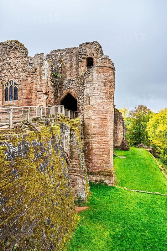 Autumn colors over Goodrich Castle, River Wye, Goodrich, Herefordshire, UK