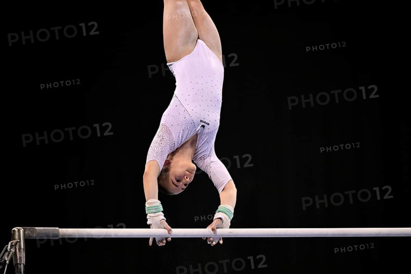 Anni Bartel GER uneven bars action gymnastics, EnBW DTB-Pokal, Porsche-Arena, Stuttgart, Baden-Württemberg, Germany