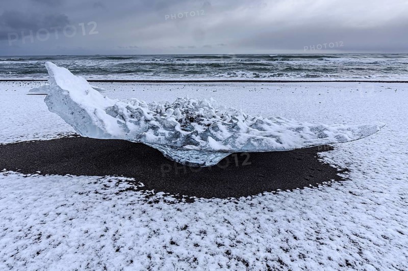 Ice floes on the beach, snowy, waves, sea, clouds, winter, Diamond Beach, Breidamerkursandur, Jökulsarlon, Iceland