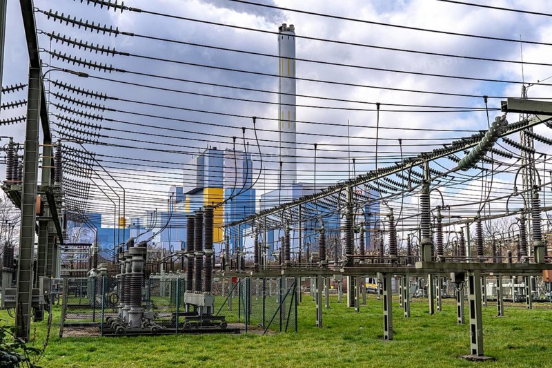 The joint waste incineration plant Niederrhein, GMVA, in Oberhausen, generates electricity and district heating, transformer station, North Rhine-Westphalia, Germany