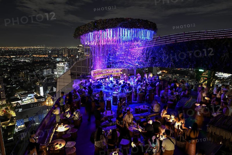 Tichuca Rooftop Bar, nicknamed Jellyfish Bar, in the T-One Building on Sukhumvit Road, Phra Khanong neighbourhood, Bangkok, Thailand