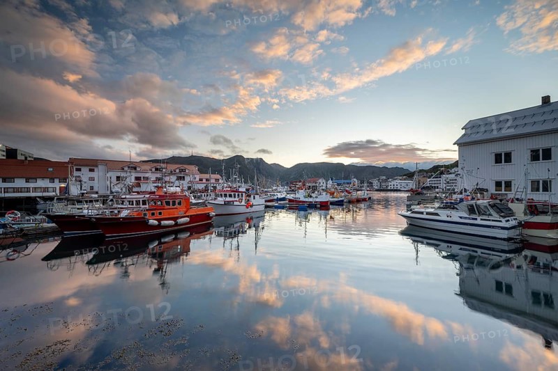 Port in Honningsvåg, Magerøya Island, Nordkapp, Troms og Finnmark, Norway