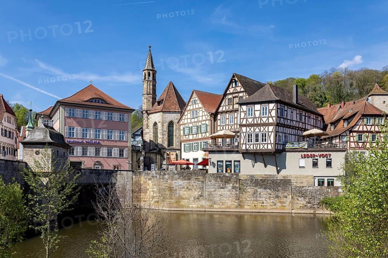 City view of Schwäbisch Hall. St. John's Church. Henkersbrücke over the Kocher. Schwäbisch Hall, Baden-Württemberg, Germany