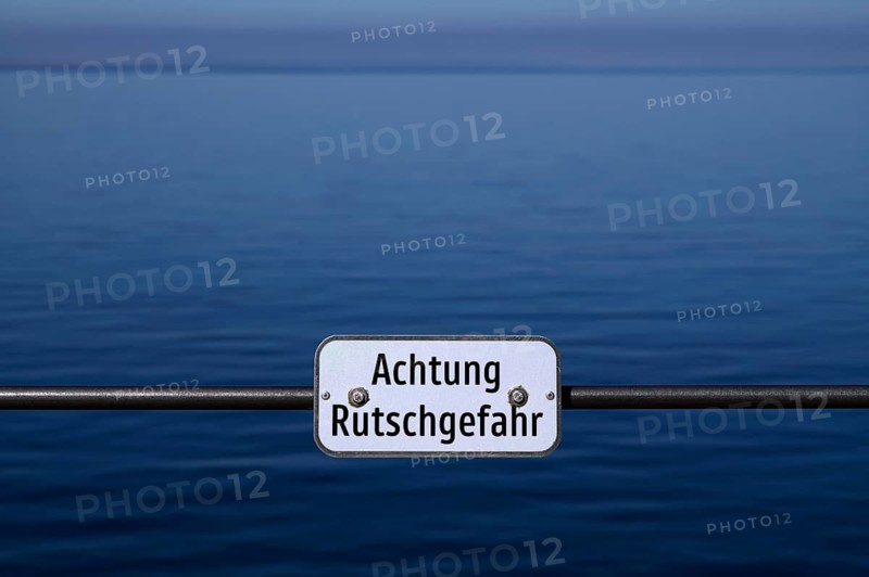 SIGN ATTENTION RUTSCHGEFHAR, behind it water, lake, Bregenz, Vorarlberg, Lake Constance, Austria