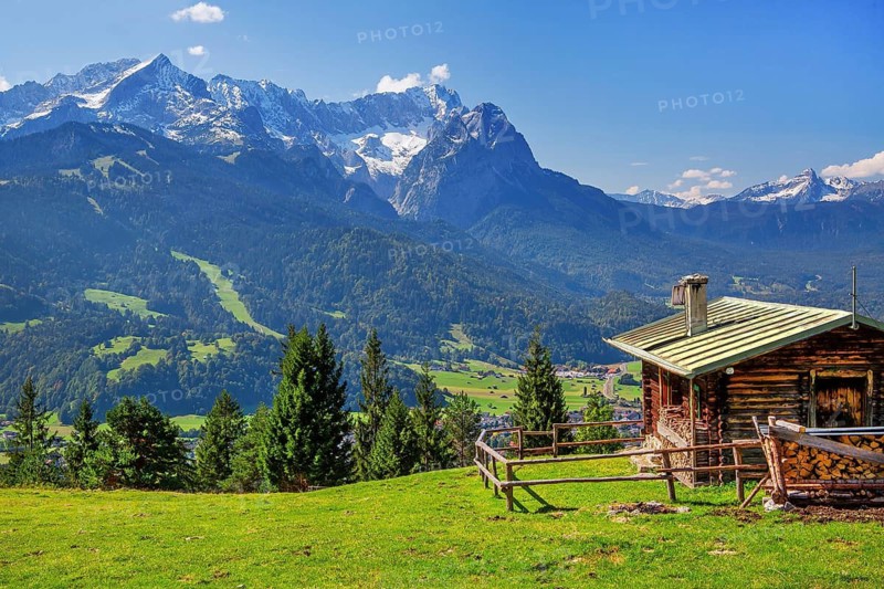 Eckenhütte on the Wank 1780m with views of the valley, town and Zugspitze group 2962m, Garmisch-Partenkirchen, Loisachtal, Werdenfelser Land, Upper Bavaria, Bavaria, Germany