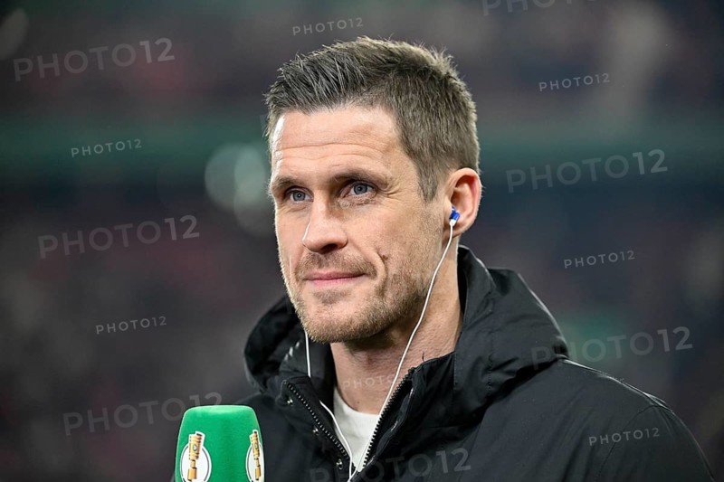 Sports Director Sebastian Kehl Borussia Dortmund BVB interview, microphone, mike, logo, SKY, DFB Cup, MHPArena, MHP Arena Stuttgart, Baden-Württemberg, Germany