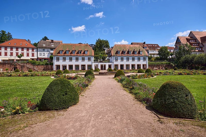 Pleasure garden, garden with lawn, path, sand, general buildings, blue sky with white clouds, Erbach, Odenwald, Odenwaldkreis, Hesse, Germany