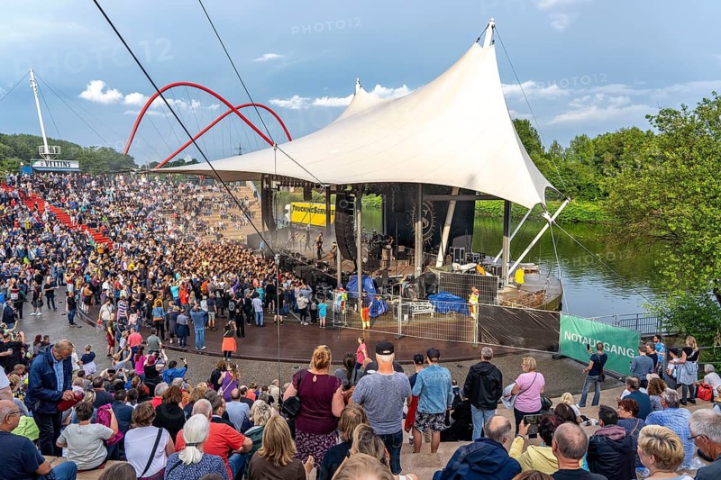 Concert in the Amphitheatre, Nordsternpark, on the Rhine-Herne Canal in Gelsenkirchen, North Rhine-Westphalia, Germany