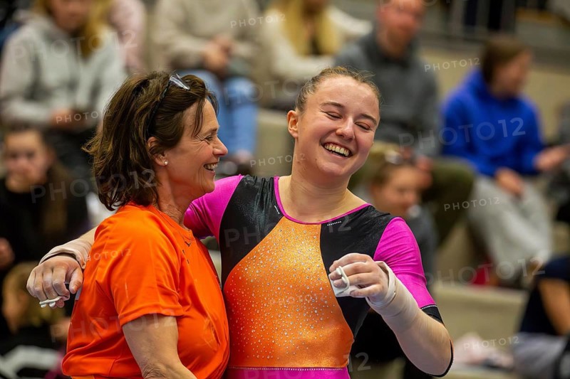 German Gymnastics League (Bundesliga) for woman, 1st competition day 2025 in Mannheim***Great joy for Celeste Mordenti (TG Karlsruhe-Söllingen) after her great routine on the uneven bars