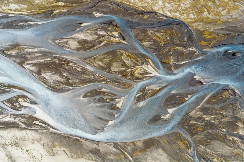 Aerial view of stream flowing around sandbanks, river Rio Ibanez short before flowing into lake Lago General Carrera, Patagonia, Chile