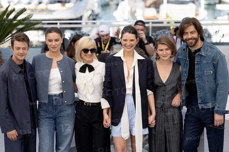 Cannes, France - 15.5.2024: Félix Kysyl, Angelina Woreth, Mélanie Laurent, Joséphine Japy, Sarah Pachoud and Pierre-Yves Cardinal during the photocall for QUI BRILLE AU COMBAT (THE WONDERERS) at the 78th Cannes International Film Festival. The film festival takes place from 13 to 24 May 2025