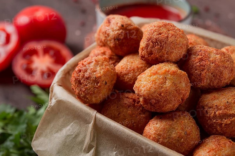 Chicken popcorn, deep fried, nuggets, close-up, rustic, no people