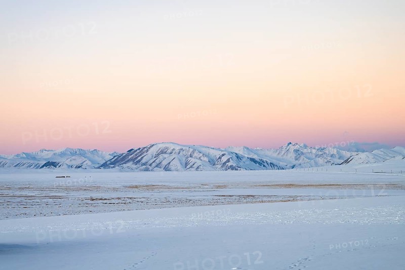 Winter landscape of the Pamir Plateau, Pamir Highway, Alichur, Gorno-Badakhshan Province, Tajikistan, Central Asia
