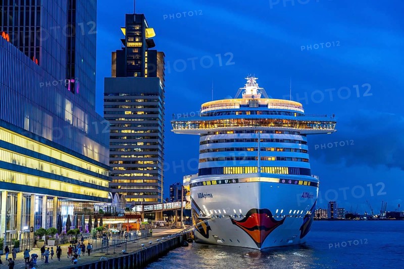 Rotterdam, skyline at the Nieuwe Maas, skyscrapers at the Kop van Zuid district, cruise ship Aida Prima at the Cruise Terminal, Netherlands