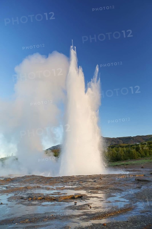 Iceland, landscape, geyser, Strokkur, eruption, blue sky, water fountain, geyser, Suðurland, Iceland