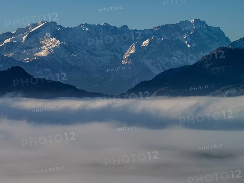 Fog, high fog, mountains, mountain landscape, sunny, morning light, winter, view of Zugspitze, Wetterstein Mountains, Bavaria, Germany