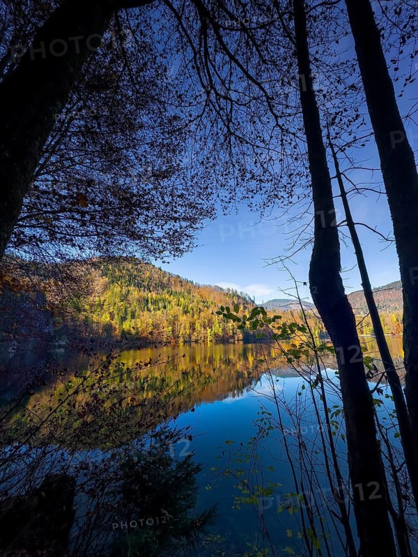 Autumn atmosphere at Hechtsee lake near Kufstein, Tyrol, Austria