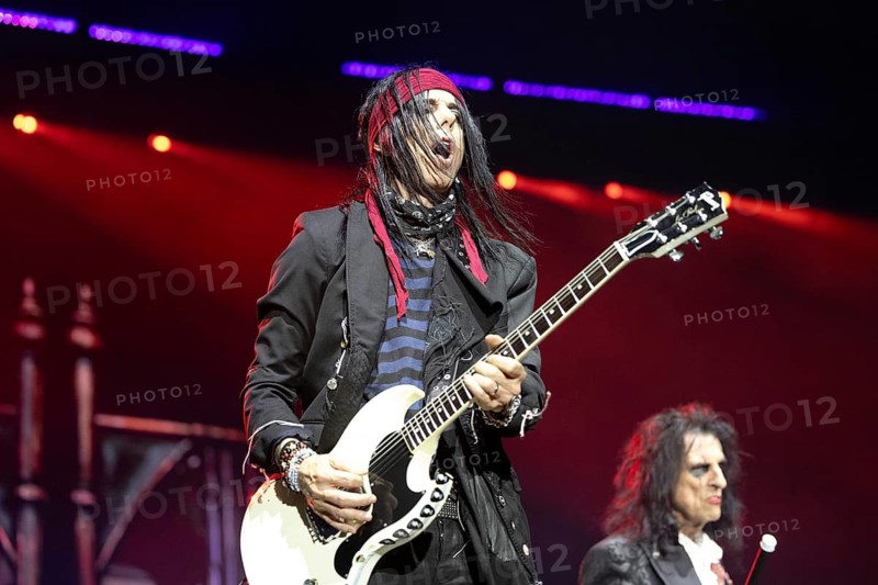 Ryan Roxie (Ryan Rosowicz) live on Too close for comfort Tour at Max-Schmeling-Halle in Berlin on 09 Oct 2024