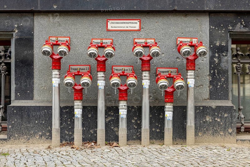 Feed-in for fire-fighting water. Fire water supply for the fire department. Fire protection at the Federal Ministry of Finance — Postblock. Berlin, Germany