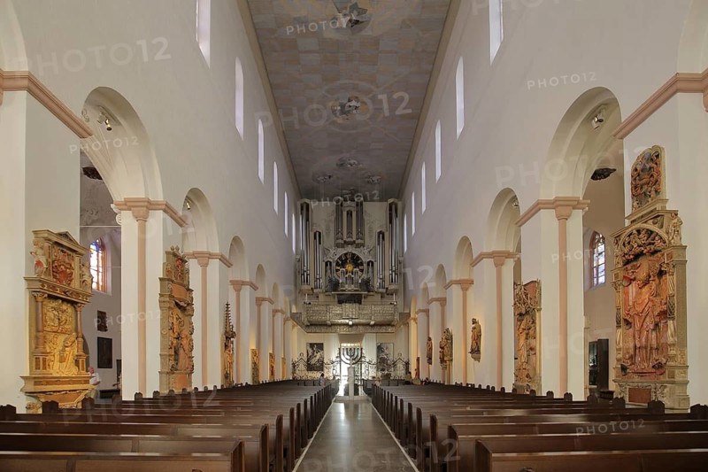 Interior view with figures from the Romanesque UNESCO Kiliansdom, St. Kilian, Cathedral, Würzburg, Lower Franconia, Franconia, Bavaria, Germany