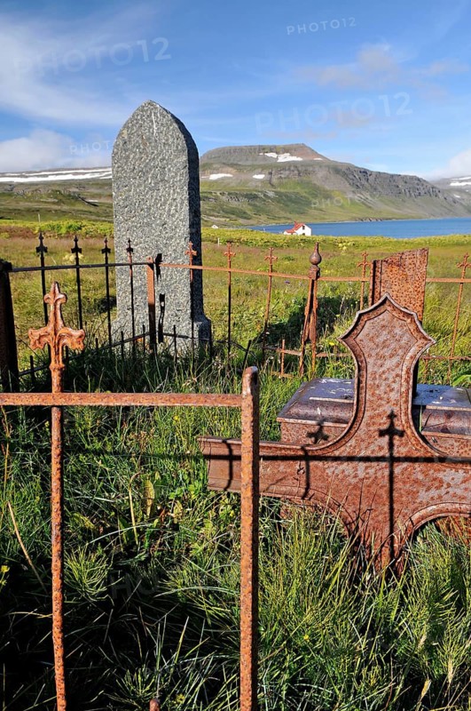 Old cemetery, Hesteyri, Hesteyrarfjörður or Hesteyrarfjördur, Hornstrandir, Westfjords, Iceland