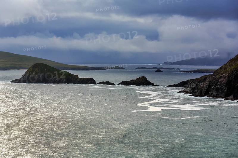 Coastline with rocky islands, viewpoint, rain clouds, Slea Head Drive, Dingle Peninsula, Kerry, Wild Atlantic Way, Atlantic Ocean, Ireland