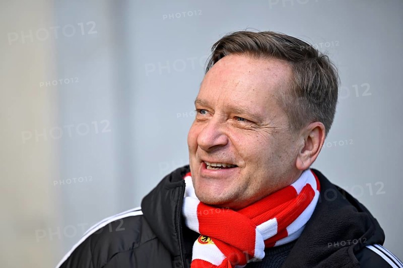 Managing Director Professional Football Horst Heldt FCU Union Berlin FCU Portrait smiles, PreZero Arena, Sinsheim, Baden-Württemberg, Germany