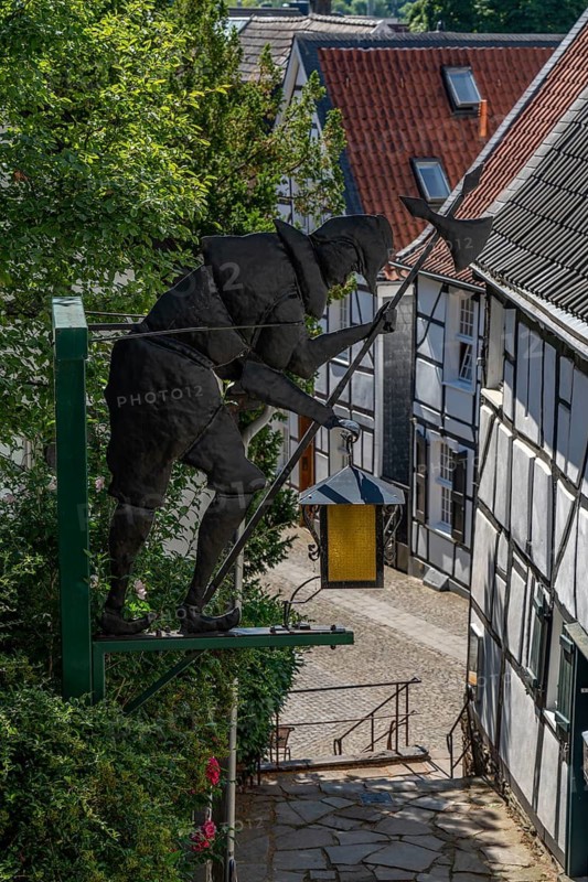 The old town centre of Essen-Kettwig, Ruhrstrasse, church steps, night watchman, Essen North Rhine-Westphalia, Germany