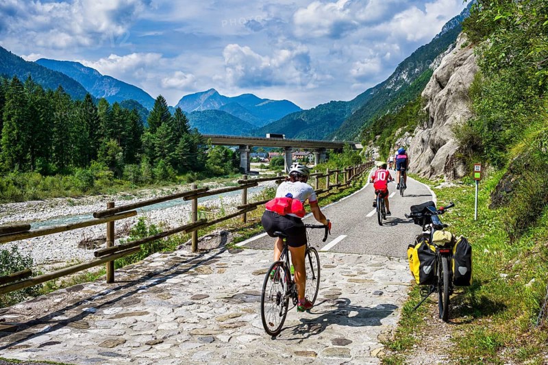 Cycle path along the Fella near Leopoldskirchen, Kanaltal, Friuli-Venezia Giulia, Italy