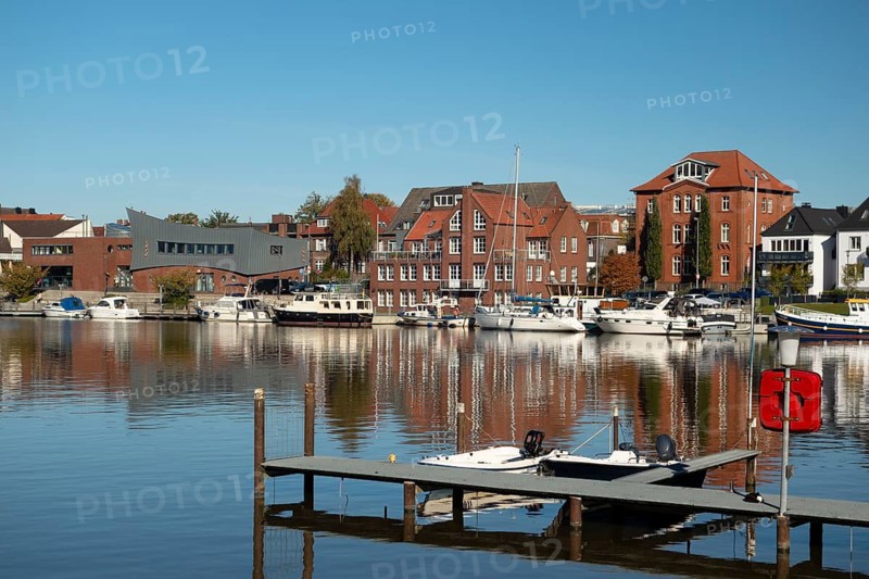 Leisure harbour, moorings, motorboats, Leer, East Frisia, Germany