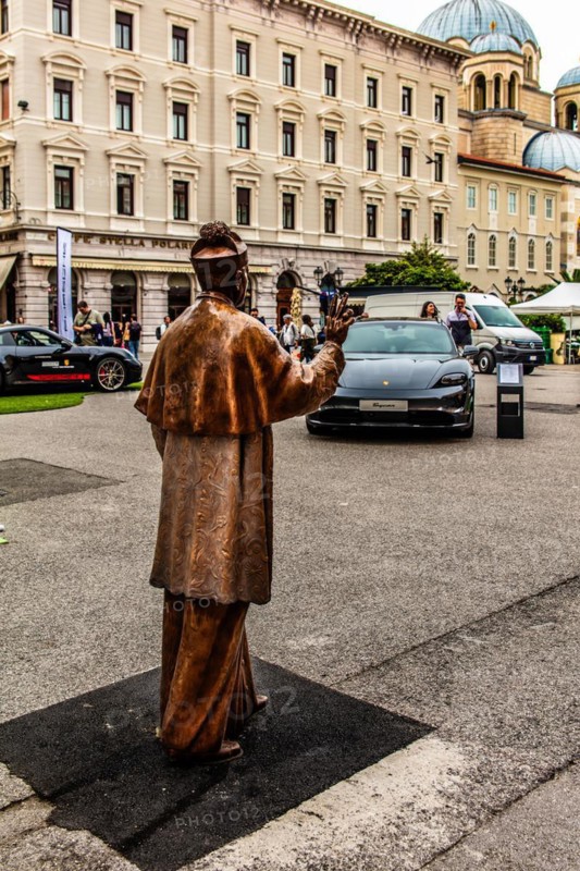 Square in front of the church of Sant'Antonio Taumaturgo, in the heart of Borgo Teresiano, Trieste, harbour town on the Adriatic, Friuli, Italy, Trieste, Friuli, Italy