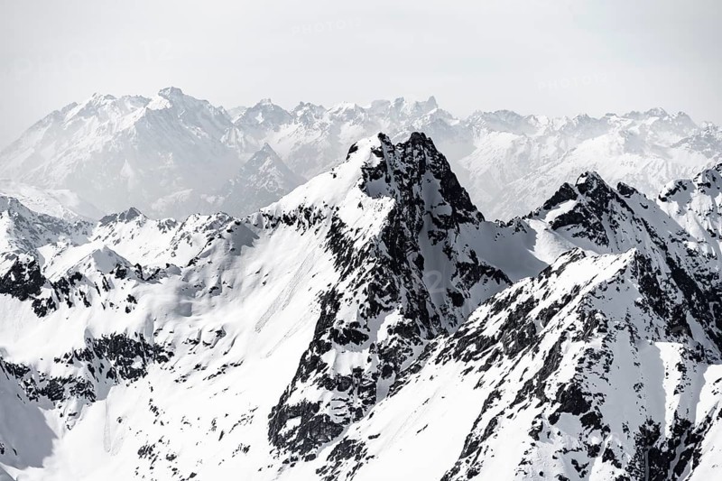 Peaks and mountains in winter, Sellraintal, Stubai Alps, Kühtai, Tyrol, Austria
