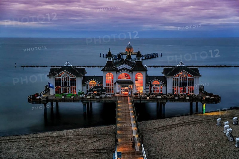 Sellin pier at dusk, view from above, long exposure, Baltic resort Sellin, Rügen Island, Mecklenburg-Western Pomerania, Germany