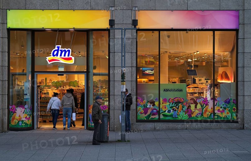DM Markt, Drugstore, Logo, Stuttgart, Baden-Württemberg, Germany