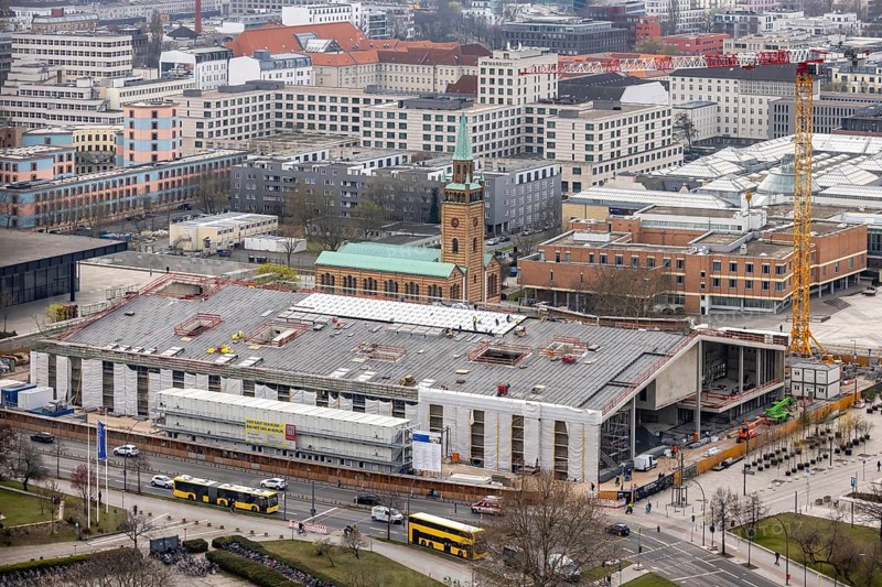 The Berlin Modern project at Kulturforum is a central new museum building for 20th century art. Designed by Herzog & de Meuron, the building is expected to be completed by 2029 and will serve as a link between the Philharmonic Orchestra and the Mies van der Rohe Building. City view of Berlin. View of the capital from the observation deck in K o l l h o f f t o w e r. Berlin, Germany