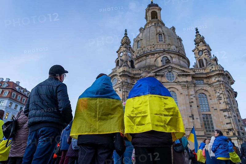 February 24 marks the fourth anniversary of Russia's invasion of Ukraine. On this occasion, the Ukrainian war refugees living in Dresden and their supporters demonstrated on Neumarkt in front of the Church of Our Lady and then traveled through the city center, Dresden, Saxony, Germany