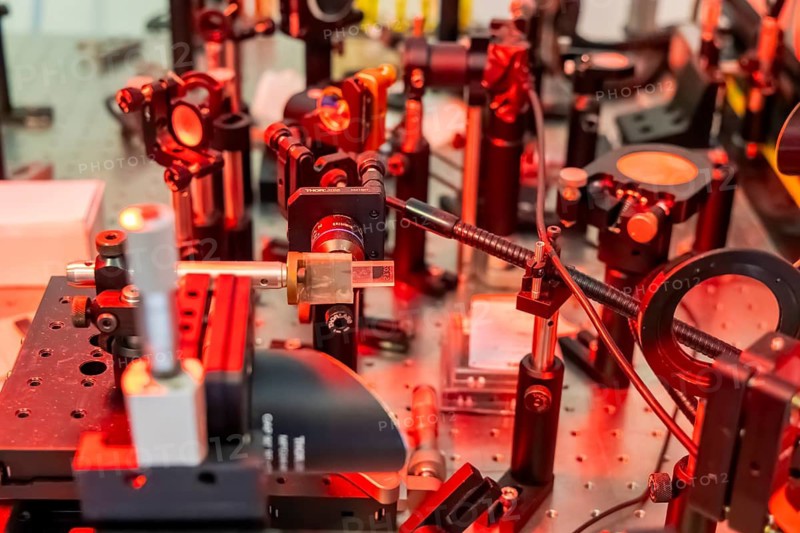 The Dresden-Rossendorf research centre invited visitors to experience science and research up close and to talk to researchers. During numerous guided tours of large-scale equipment and laboratories, visitors were able to take a look behind the scenes of current research and discover its entire spectrum. Electron accelerator ELBE - Saxony's largest research facility HZDR: Institute of Radiation Physics, Laser Technology, Rossendorf, Saxony, Germany