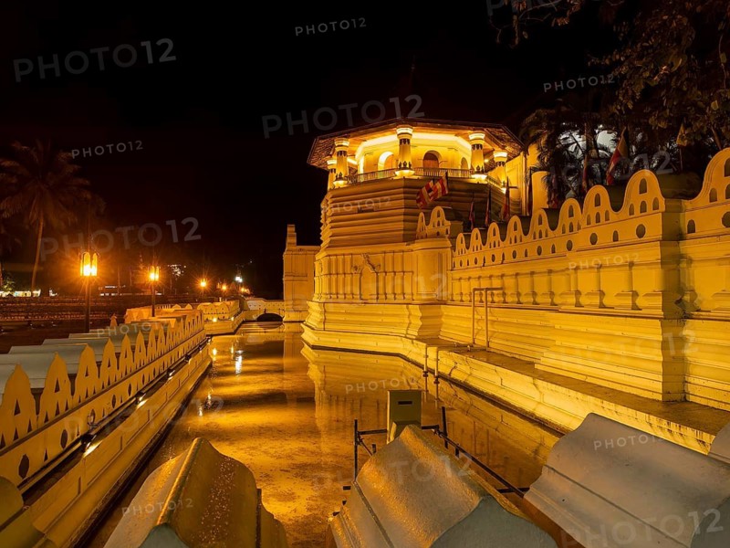 Temple of the Tooth at night, Sri Dalada Maligawa, Kandy, Sri Lanka