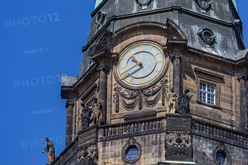 From 1 July to 30 September 2025, the tower's viewing platform on the 11th floor will be open to guided visitor groups of up to five people.visitor platform, with town hall clock, Dresden, Saxony, Germany